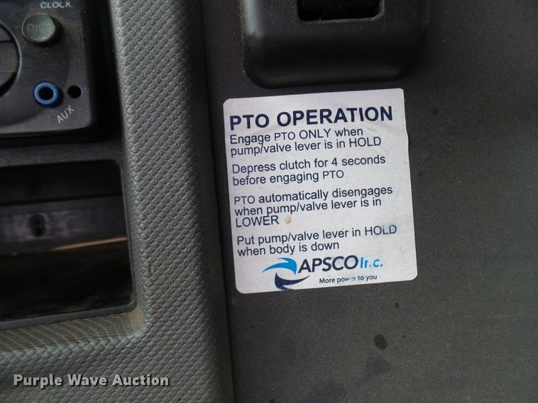 image for item EP9914 2012 Freightliner Cascadia  semi truck