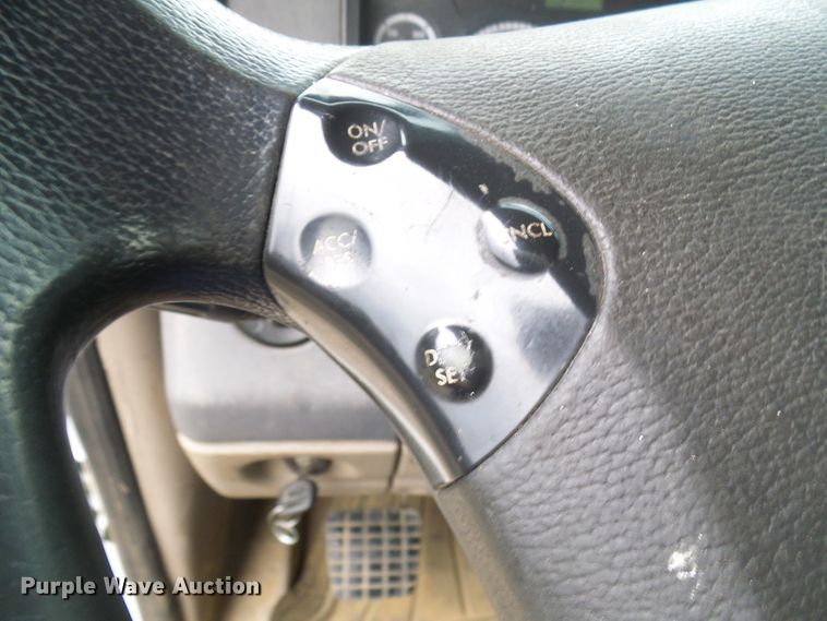 image for item EP9914 2012 Freightliner Cascadia  semi truck