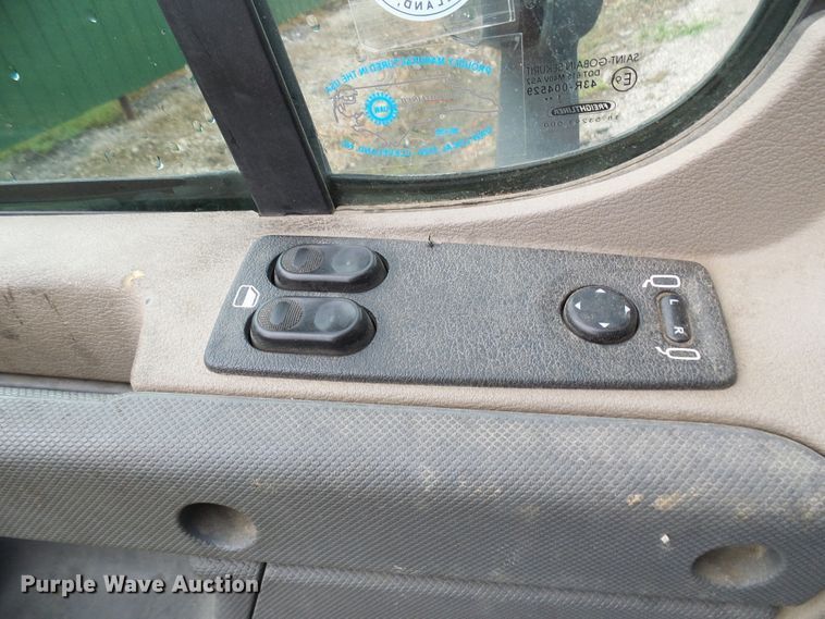 image for item EP9914 2012 Freightliner Cascadia  semi truck