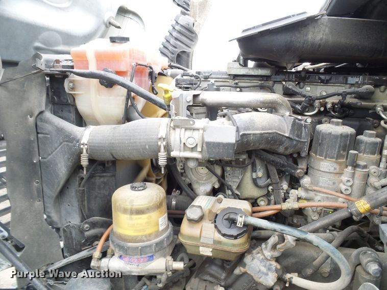 image for item EP9914 2012 Freightliner Cascadia  semi truck