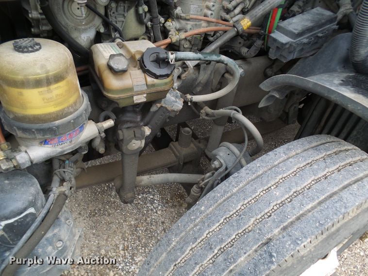 image for item EP9914 2012 Freightliner Cascadia  semi truck