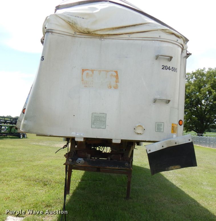 image for item FN9367 1987 CMC end dump trailer