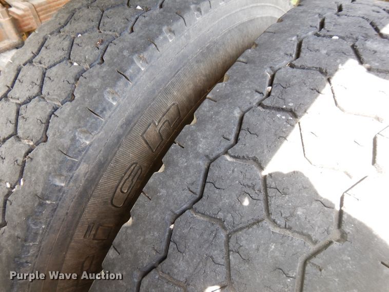 image for item FN9367 1987 CMC end dump trailer