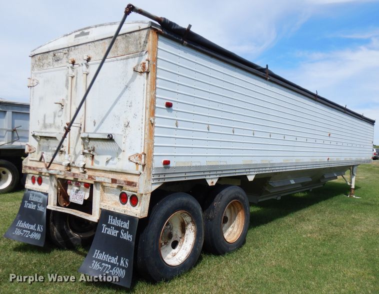image for item FN9368 1982 Timpte double hopper bottom grain trailer