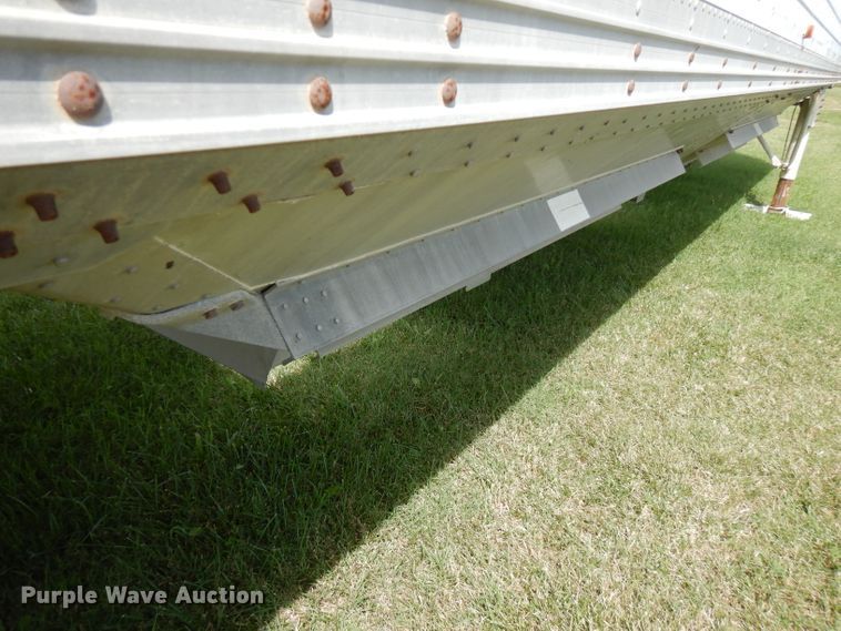 image for item FN9368 1982 Timpte double hopper bottom grain trailer