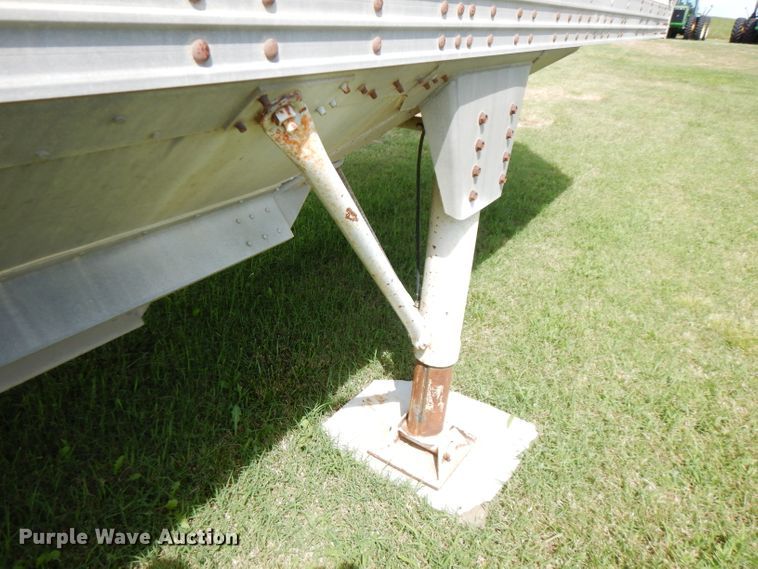 image for item FN9368 1982 Timpte double hopper bottom grain trailer
