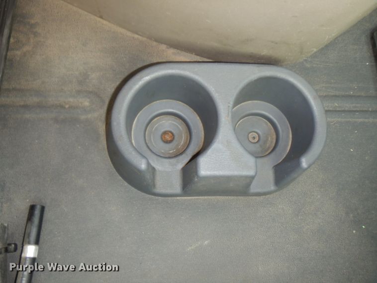 image for item FN9379 2009 Freightliner Cascadia  semi truck