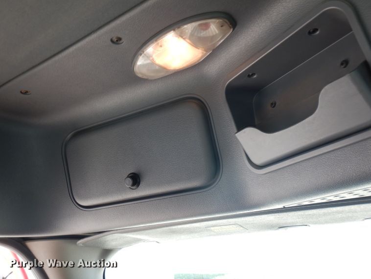 image for item FN9379 2009 Freightliner Cascadia  semi truck