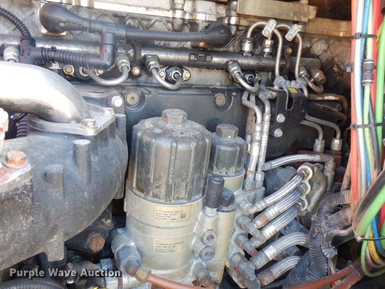 image for item FN9379 2009 Freightliner Cascadia  semi truck