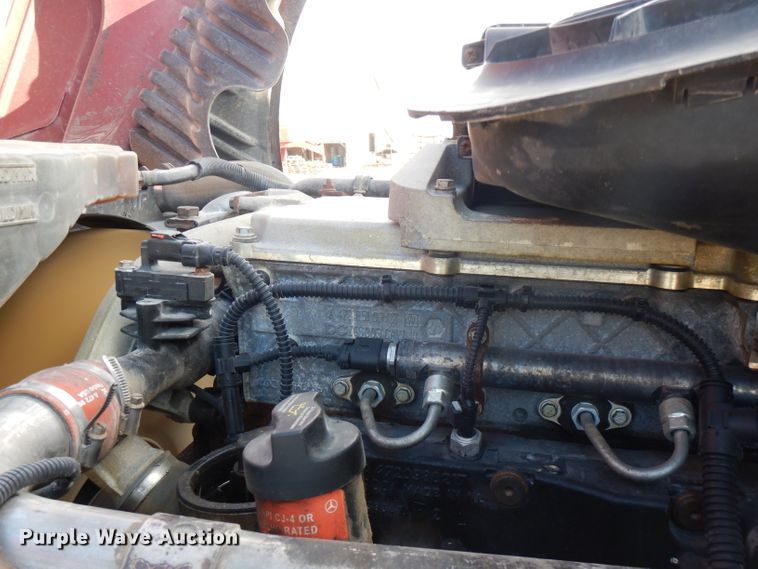 image for item FN9379 2009 Freightliner Cascadia  semi truck