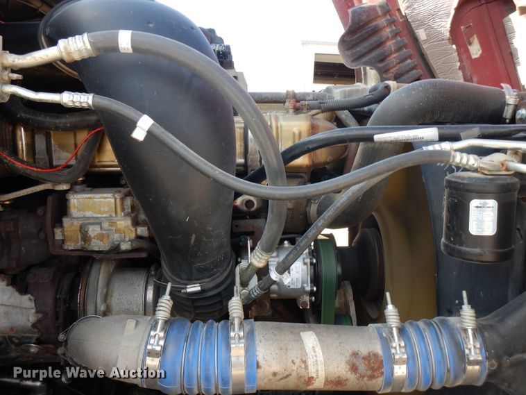 image for item FN9379 2009 Freightliner Cascadia  semi truck