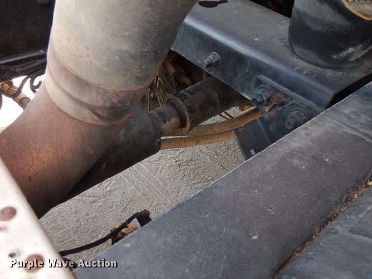 image for item FN9379 2009 Freightliner Cascadia  semi truck