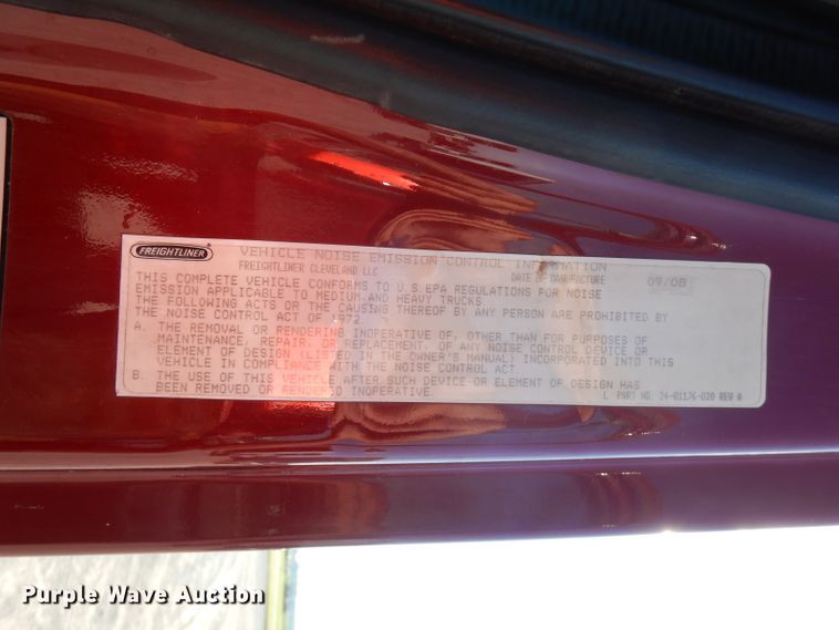 image for item FN9379 2009 Freightliner Cascadia  semi truck