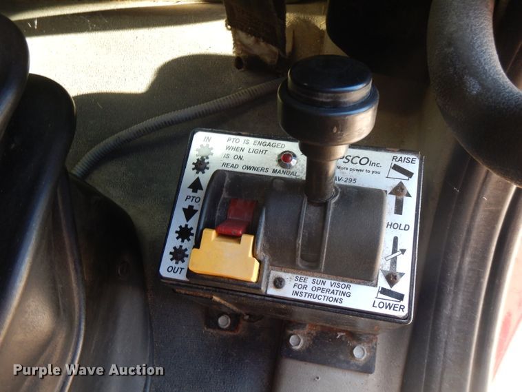 image for item FN9379 2009 Freightliner Cascadia  semi truck