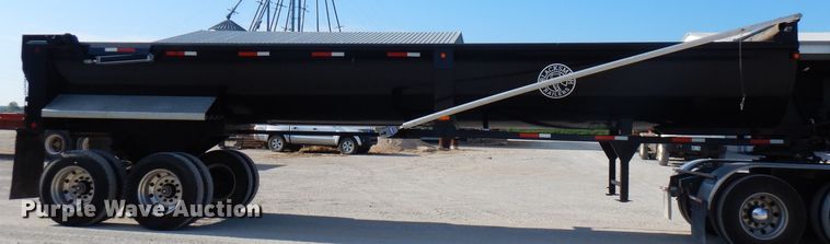image for item FN9380 2017 Blacksmith end dump trailer