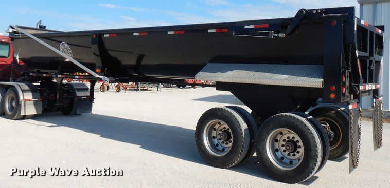 image for item FN9380 2017 Blacksmith end dump trailer