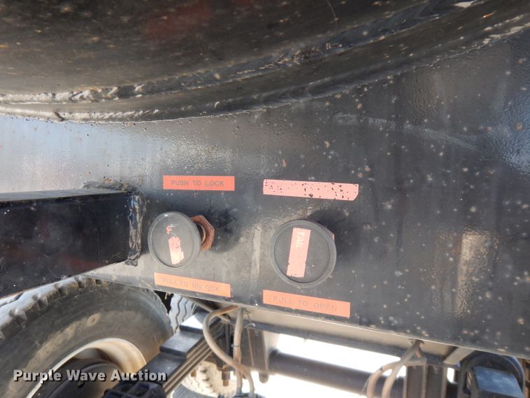 image for item FN9380 2017 Blacksmith end dump trailer