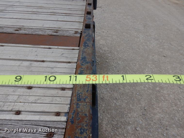 image for item FN9421 2002 Transcraft flatbed trailer