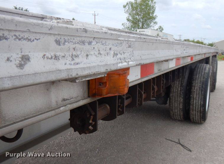 image for item FN9422 1998 Raven Fleet Hawk flatbed trailer