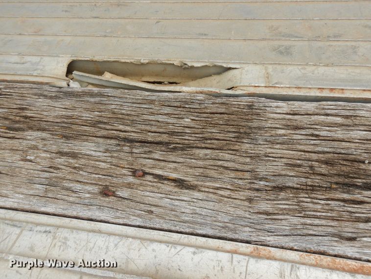 image for item FN9422 1998 Raven Fleet Hawk flatbed trailer