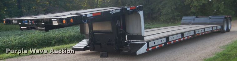 image for item FT9136 2006 Specialized Trailers XL60MFG lowboy equipment trailer