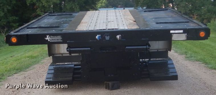 image for item FT9136 2006 Specialized Trailers XL60MFG lowboy equipment trailer