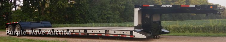 image for item FT9136 2006 Specialized Trailers XL60MFG lowboy equipment trailer