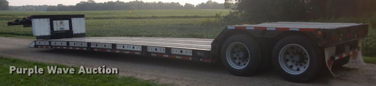 image for item FT9136 2006 Specialized Trailers XL60MFG lowboy equipment trailer