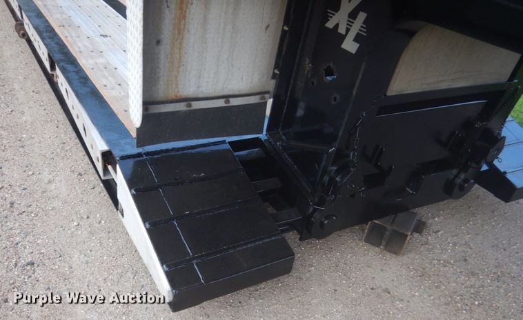 image for item FT9136 2006 Specialized Trailers XL60MFG lowboy equipment trailer