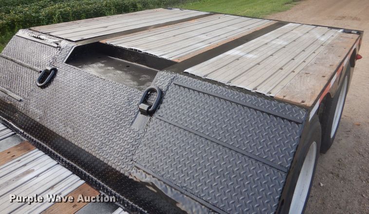 image for item FT9136 2006 Specialized Trailers XL60MFG lowboy equipment trailer