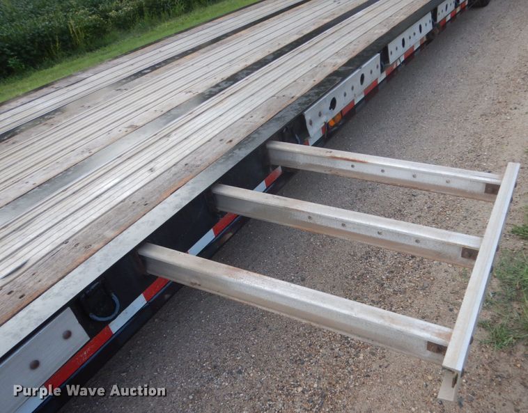 image for item FT9136 2006 Specialized Trailers XL60MFG lowboy equipment trailer