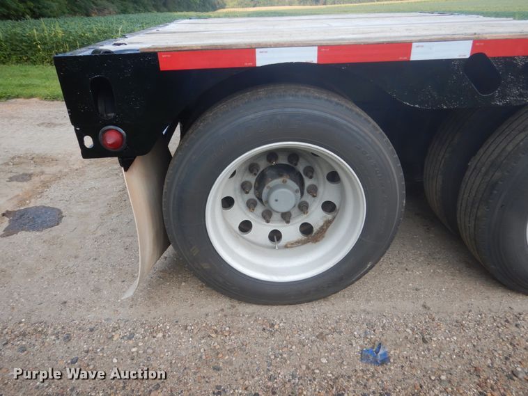 image for item FT9136 2006 Specialized Trailers XL60MFG lowboy equipment trailer