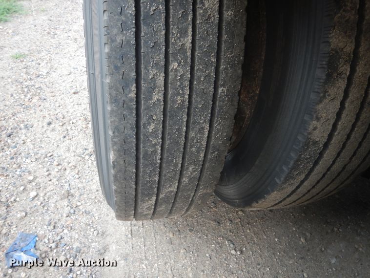 image for item FT9136 2006 Specialized Trailers XL60MFG lowboy equipment trailer