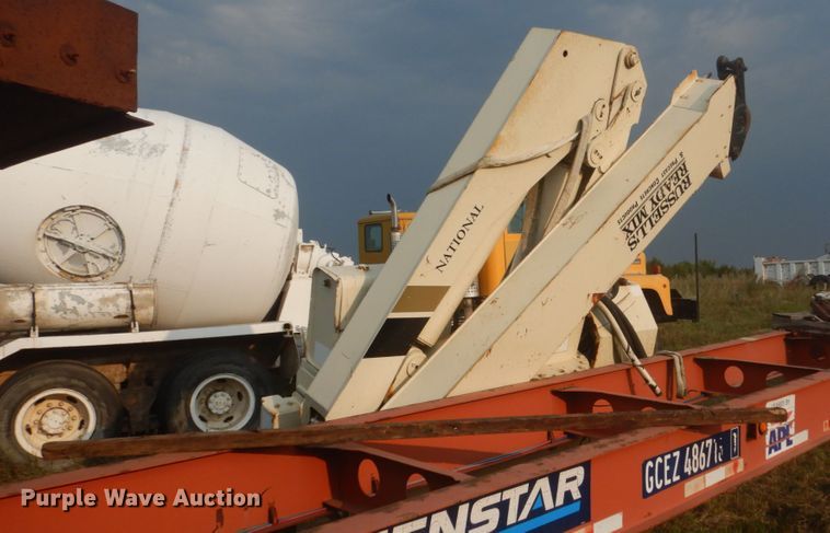 image for item FT9146 National N105 knuckle boom loader