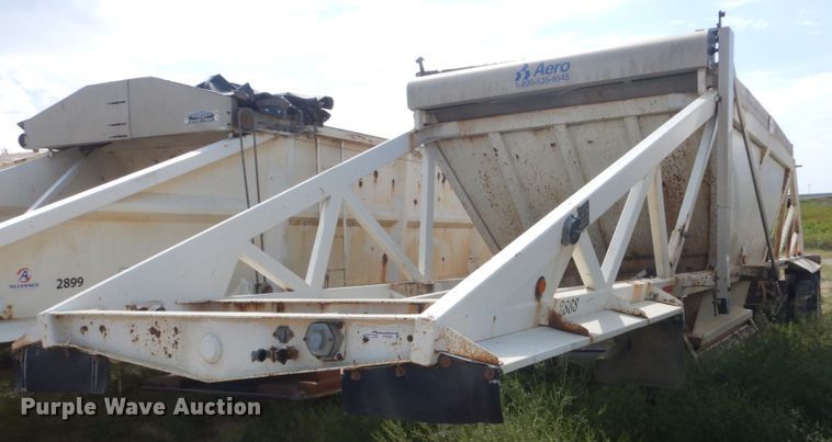 image for item FT9229 1995 Ranch bottom dump trailer