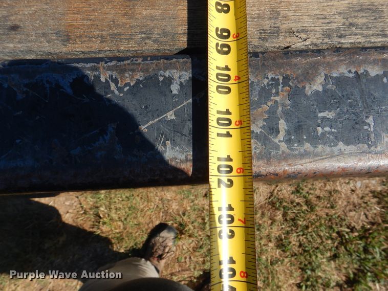 image for item GM9145 2006 Freightliner Business Class M2  flatbed truck