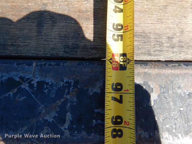 image for item GM9145 2006 Freightliner Business Class M2  flatbed truck