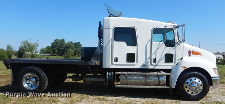 image for item GM9146 2012 Kenworth T370  flatbed truck