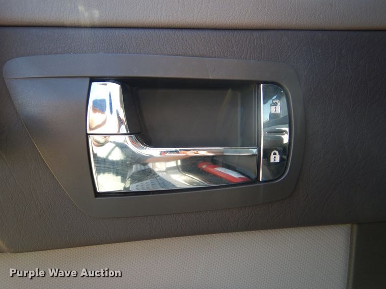 image for item GM9146 2012 Kenworth T370  flatbed truck