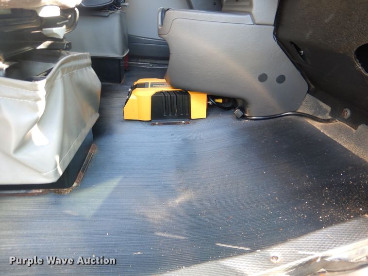 image for item GM9146 2012 Kenworth T370  flatbed truck