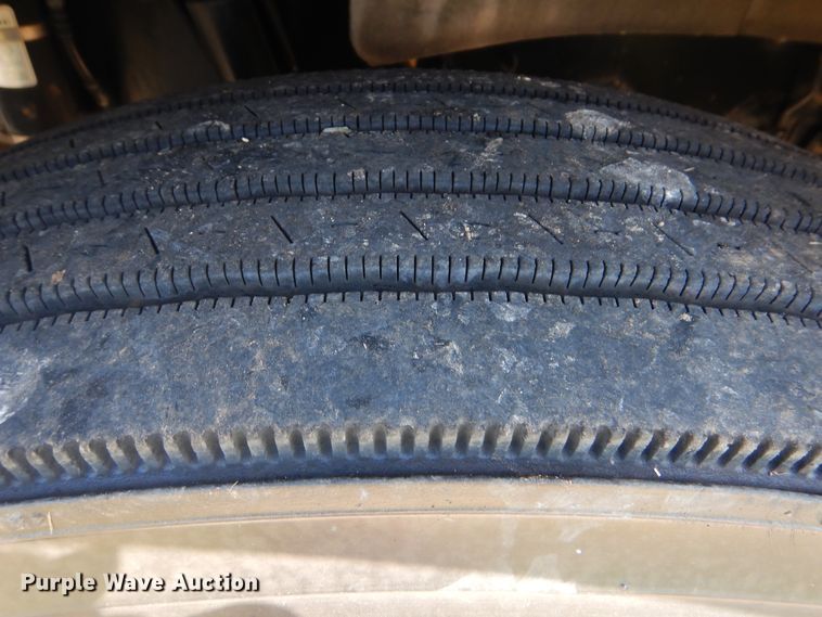 image for item GM9146 2012 Kenworth T370  flatbed truck