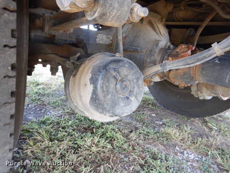 image for item GM9146 2012 Kenworth T370  flatbed truck