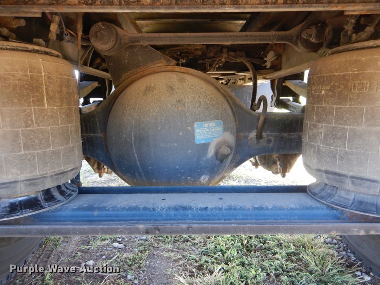 image for item GM9146 2012 Kenworth T370  flatbed truck