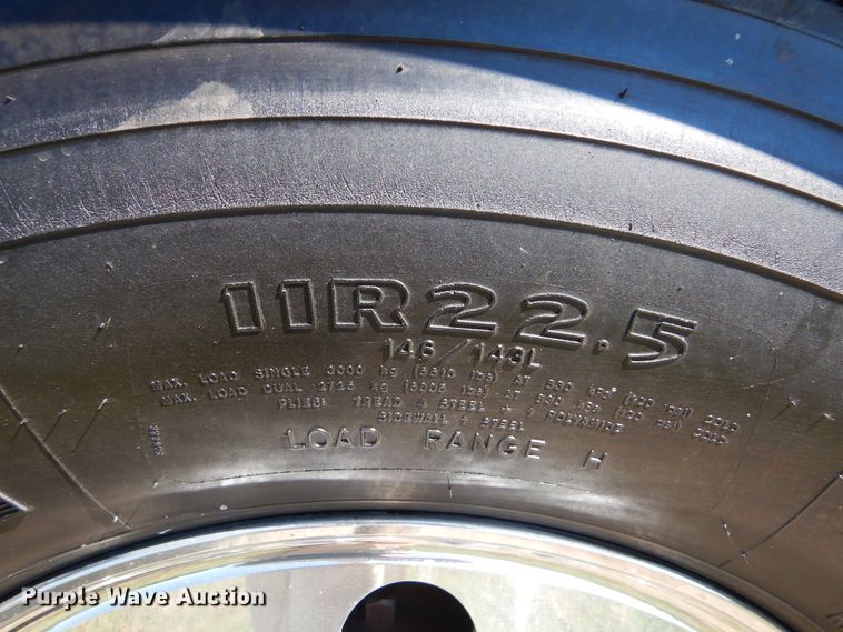 image for item GM9146 2012 Kenworth T370  flatbed truck