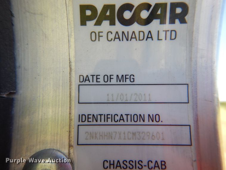 image for item GM9146 2012 Kenworth T370  flatbed truck