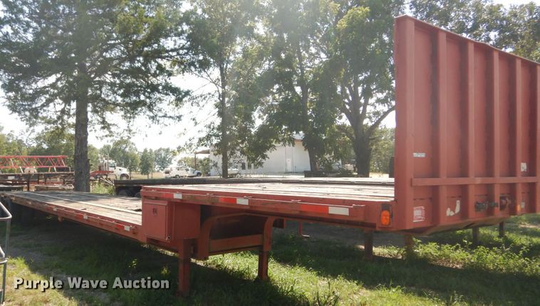 image for item GR9775 1987 Fruehauf drop deck trailer
