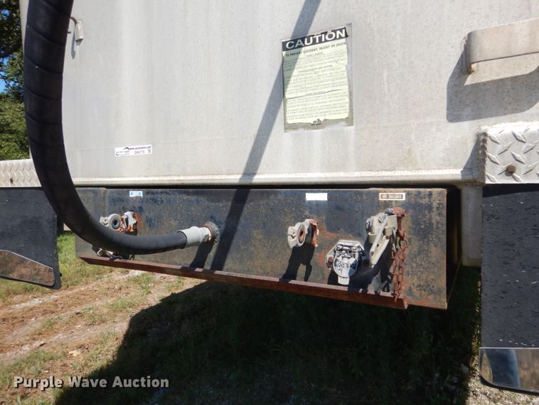 image for item GR9778 1995 Benson Truck Bodies A30666S50 end dump trailer