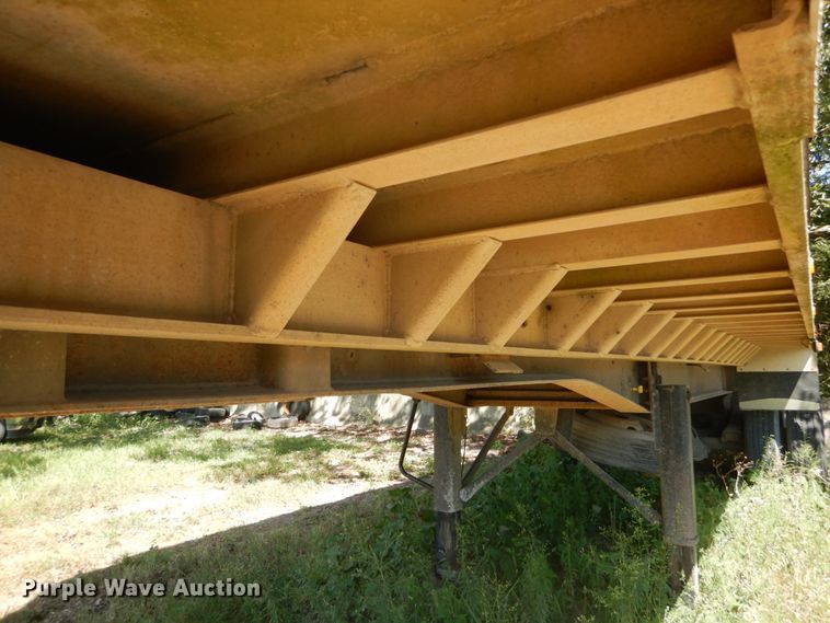 image for item GR9778 1995 Benson Truck Bodies A30666S50 end dump trailer