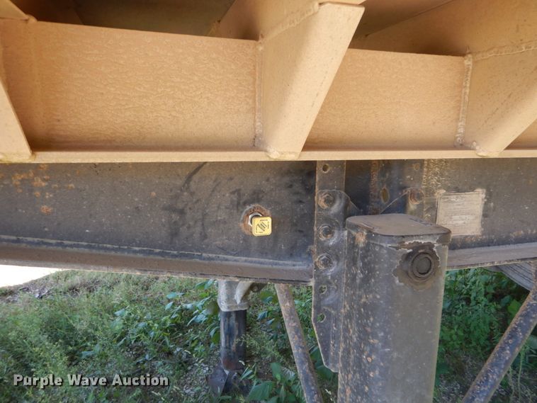 image for item GR9778 1995 Benson Truck Bodies A30666S50 end dump trailer