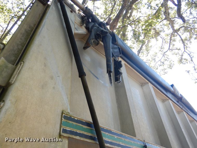 image for item GR9778 1995 Benson Truck Bodies A30666S50 end dump trailer